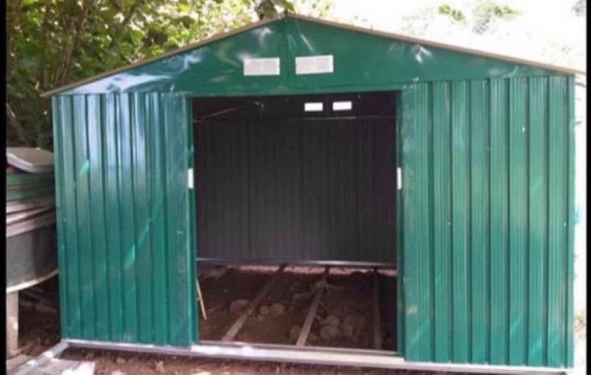 Caseta / Cobertizo Grande  311x231x210 (ancho x largo x altura )