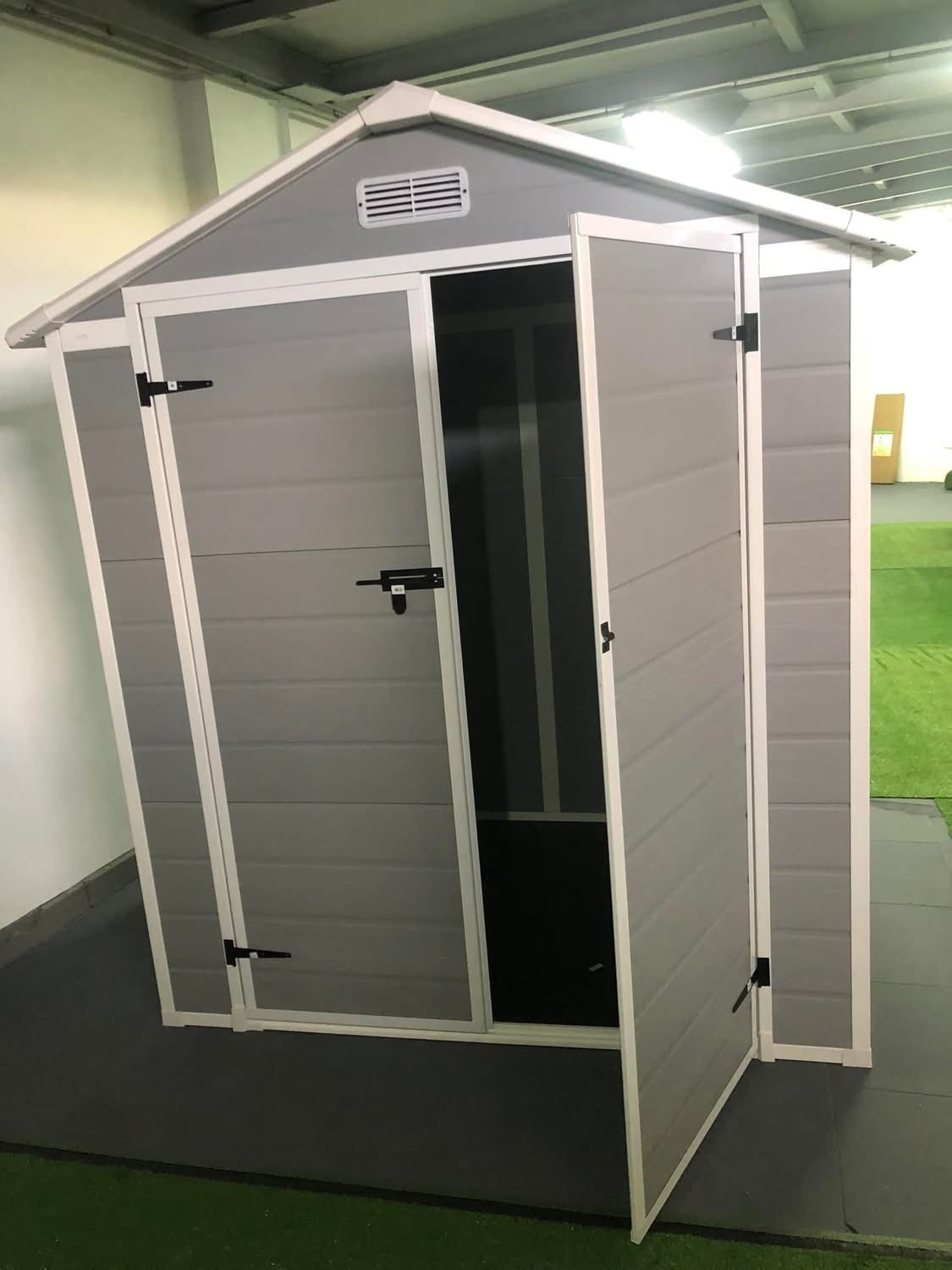 CASETA/COBERTIZO PVC