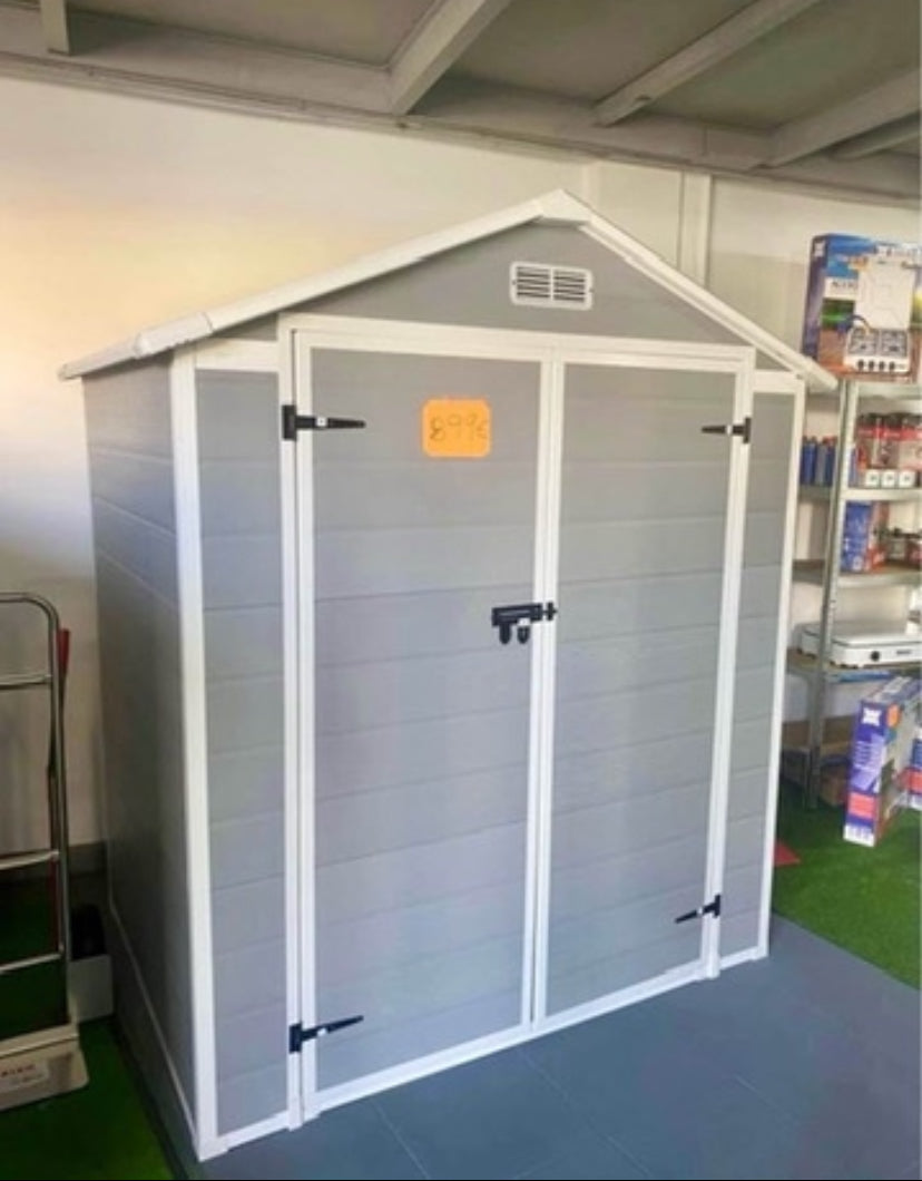 CASETA COBERTIZO PVC 170 X 123 X 209 CM (ancho x largo x altura)