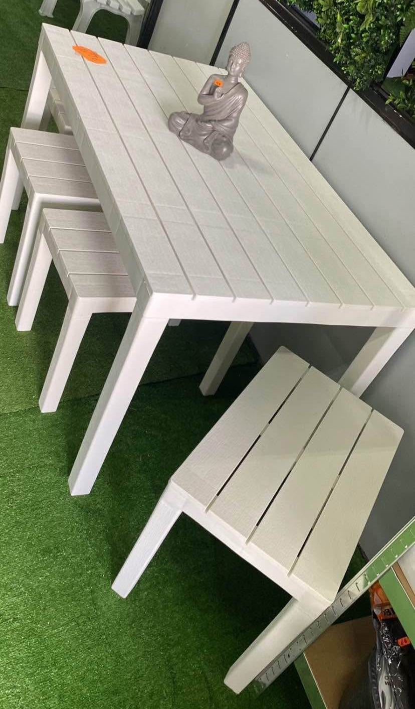 SET SAMOA MESA + 4 BANCOS